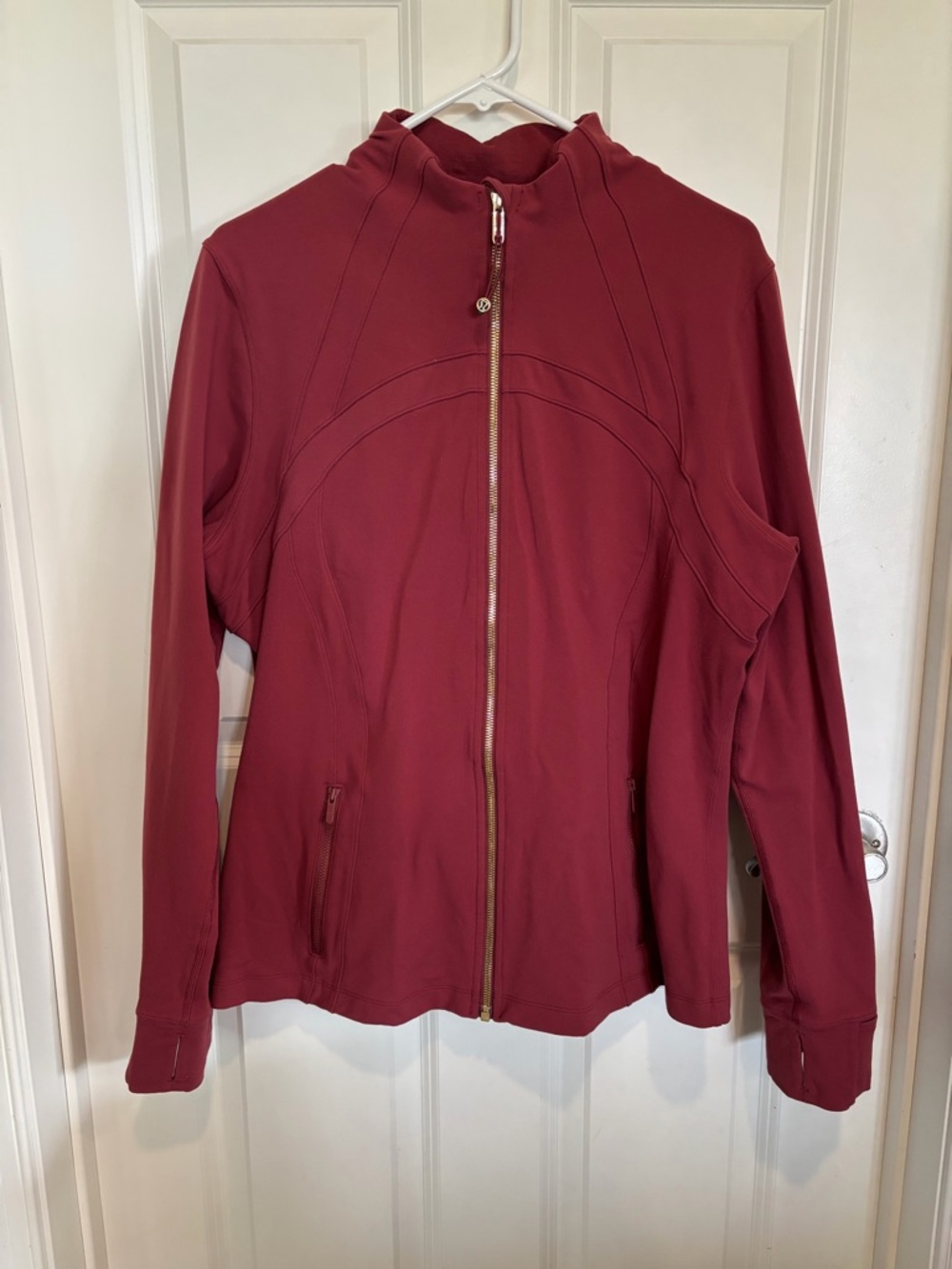 Lululemon Women’s Define Track Jacket EUC 18 Full-Zip Athleisure Long sleeve